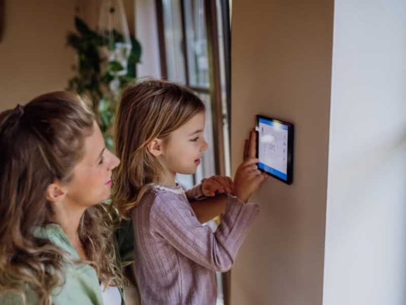 How Massachusetts Residents Can Get Paid to Help Lower Peak Energy Demand