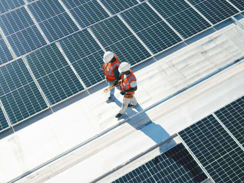 How Renewable Energy Lowers the Price of Electricity on the Wholesale Market