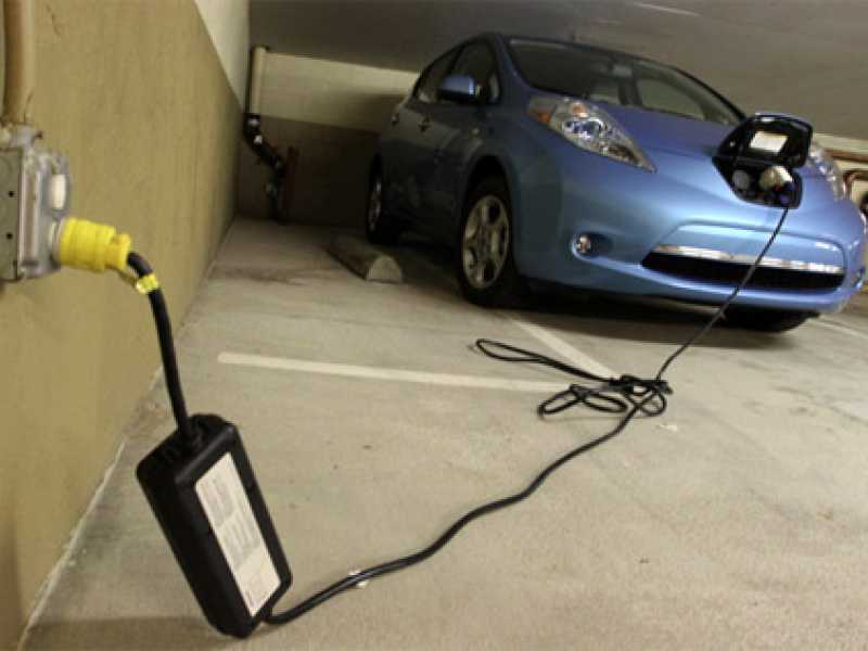 LEAF charging garage