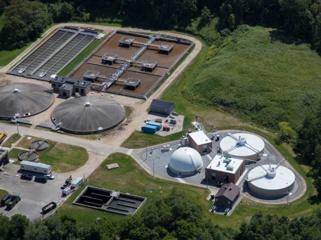 Aerial view of anaerobic digester in Lewiston